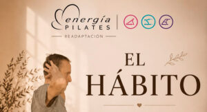 persona practicando pilates de forma constante en rutina de ejercicio